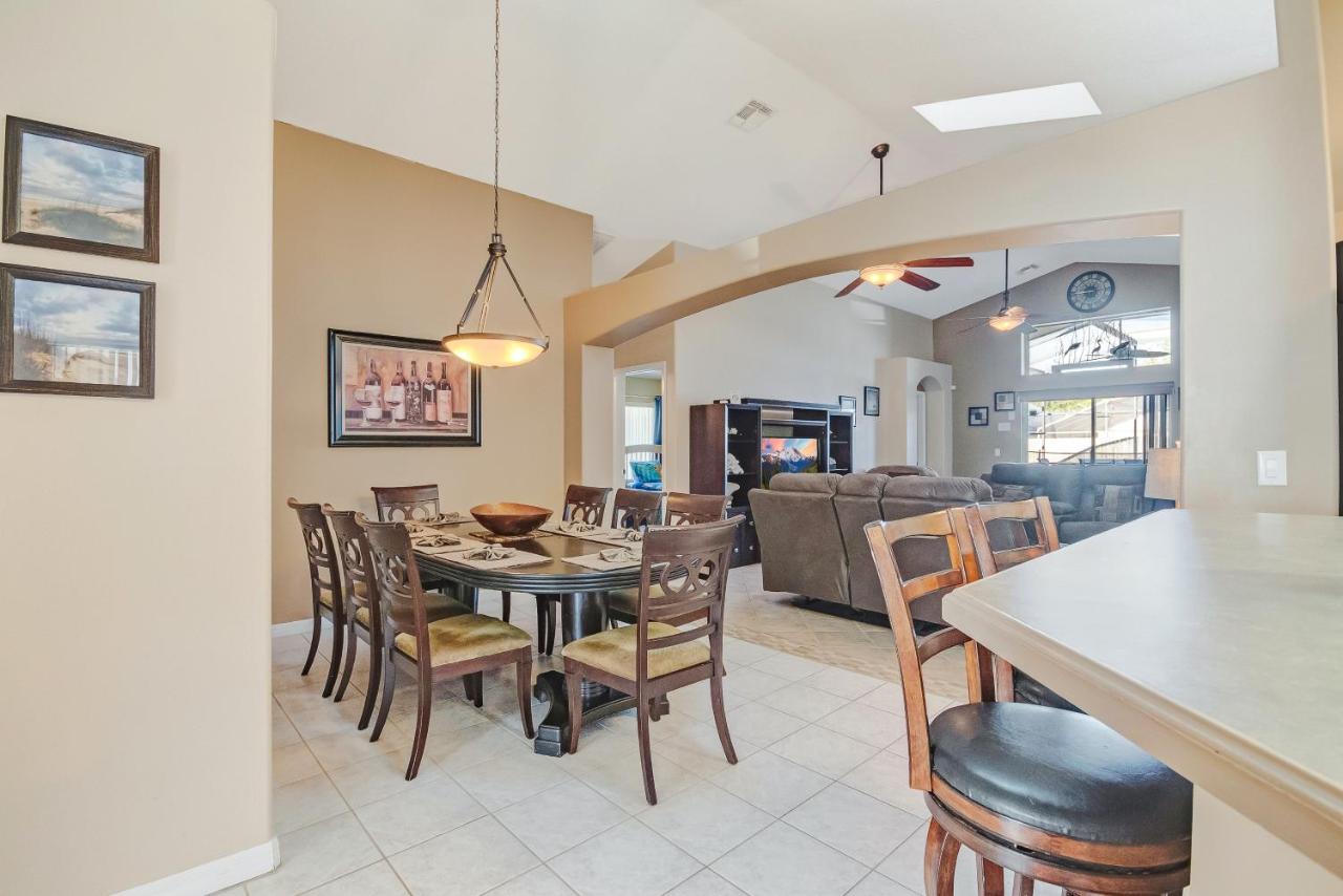 Two Master Bedrooms Pool Home Private Yard Orlando Exteriör bild