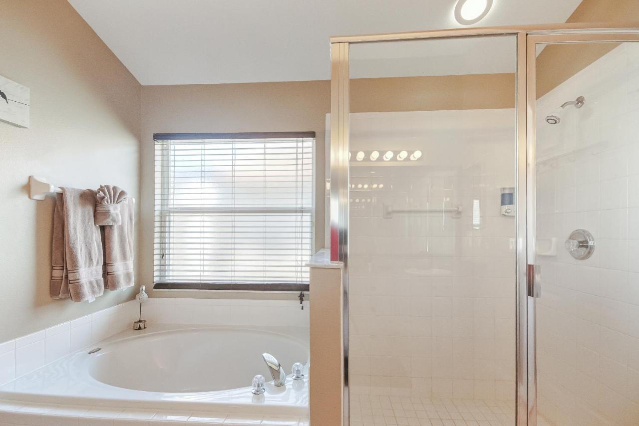 Two Master Bedrooms Pool Home Private Yard Orlando Exteriör bild