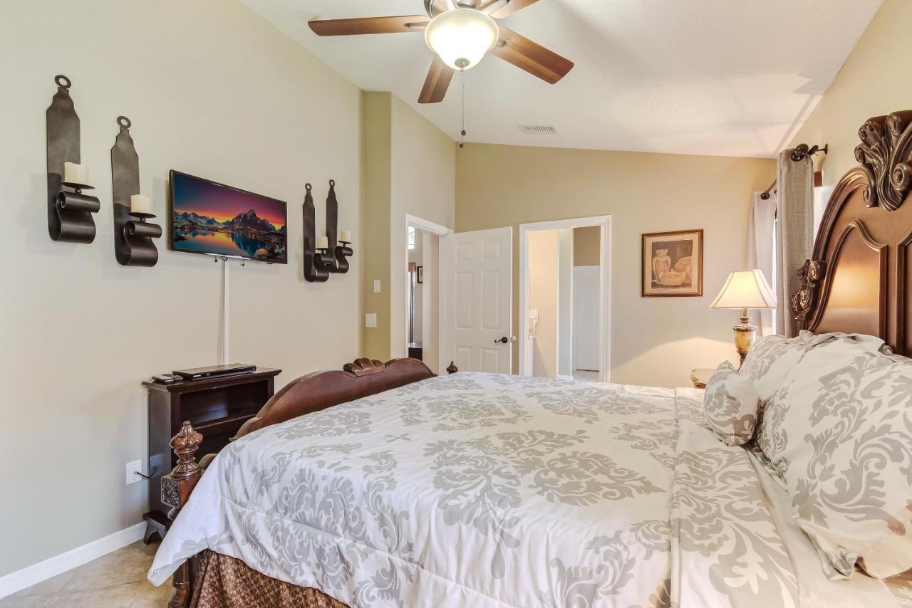 Two Master Bedrooms Pool Home Private Yard Orlando Exteriör bild